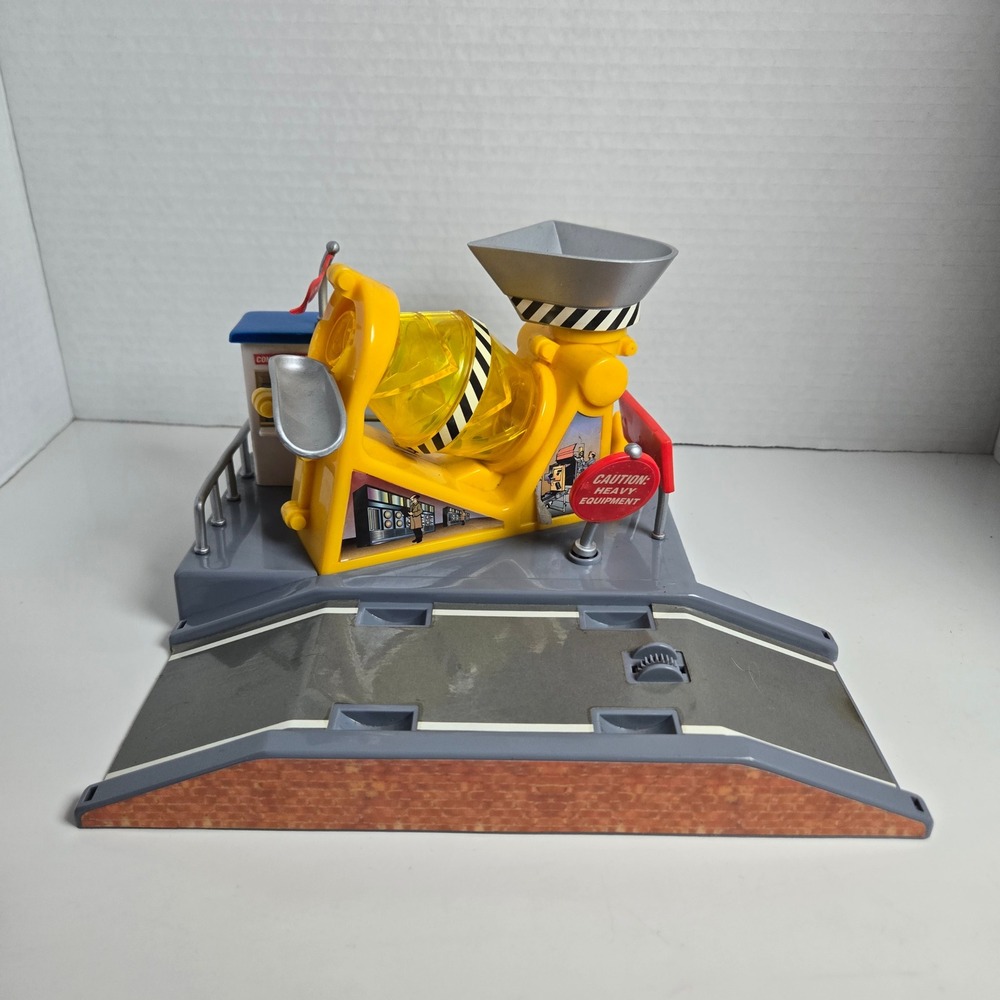 Tonka Town 2000 Sand & Gravel Company Playset Beads Control Room